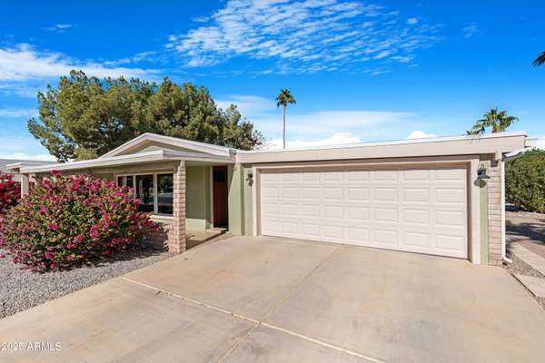 Sun Lakes, AZ 85248,9123 E Cactus Lane S