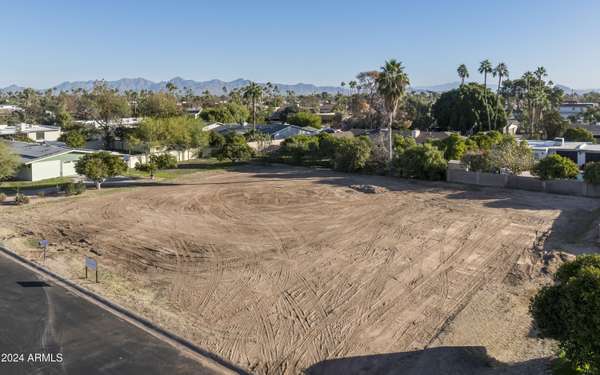 Paradise Valley, AZ 85253,5227 N 70TH Place #22