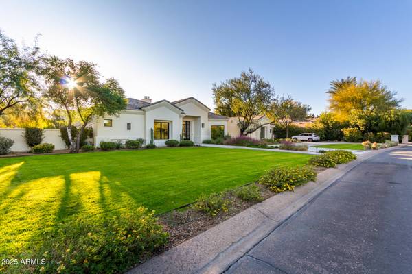 Paradise Valley, AZ 85253,7131 E FOOTHILL Drive