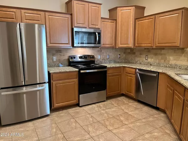 Surprise, AZ 85374,14575 W MOUNTAIN VIEW Boulevard #11317