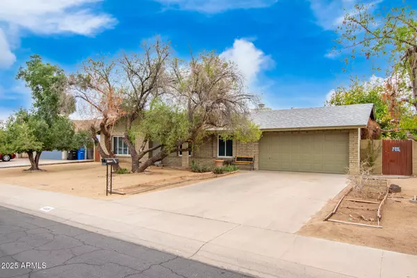 Glendale, AZ 85304,4529 W COLUMBINE Drive