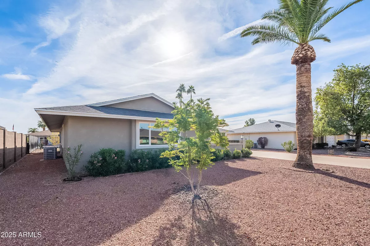 Sun City, AZ 85351,9307 W GLEN OAKS Circle