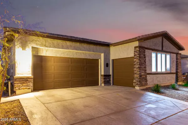 San Tan Valley, AZ 85140,1312 W CALLE LUNA --