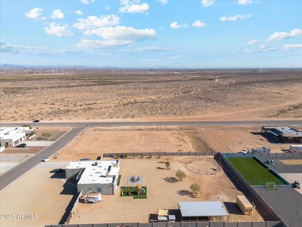 Wittmann, AZ 85361,24313 W BOBWHITE Way #181