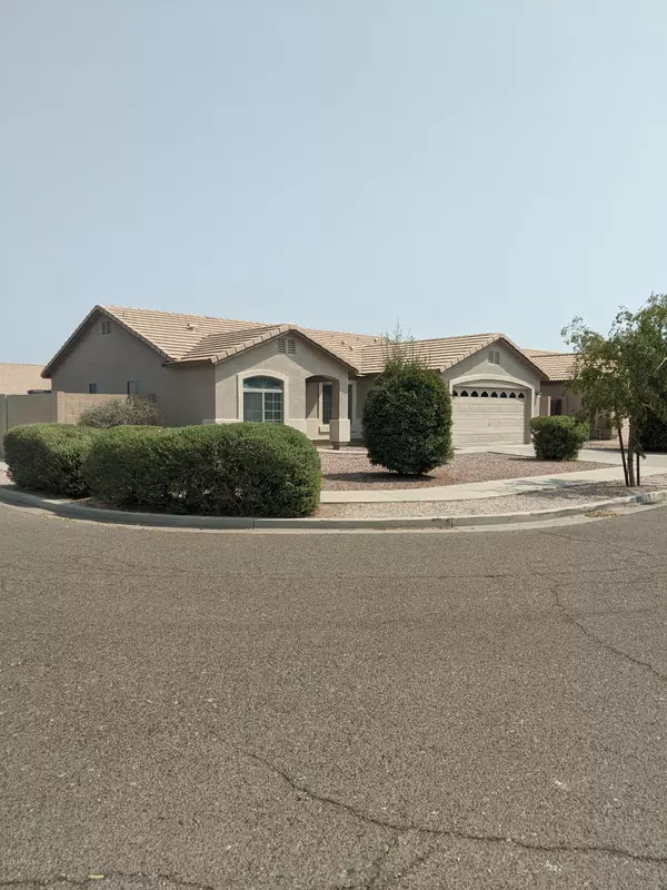 Phoenix, AZ 85041,1226 W SHUMWAY FARM Road