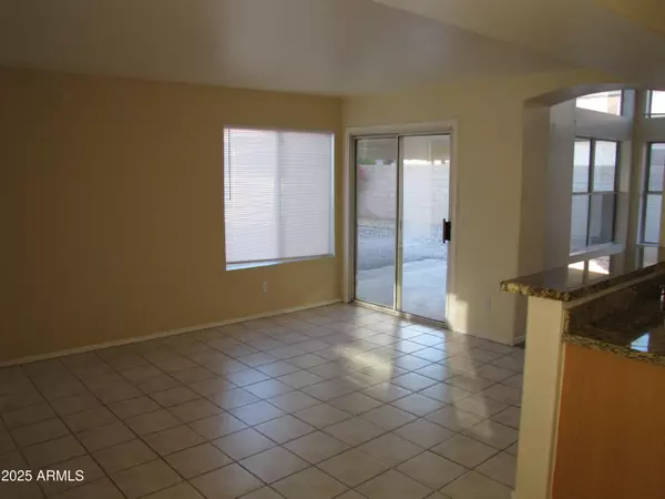 Mesa, AZ 85206,5144 E CATALINA Avenue