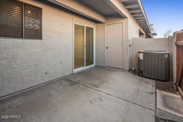 Mesa, AZ 85205,6262 E BROWN Road #6