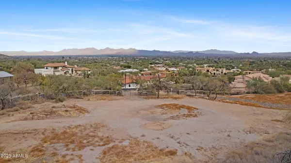 Paradise Valley, AZ 85253,6203 E Cholla Lane #12