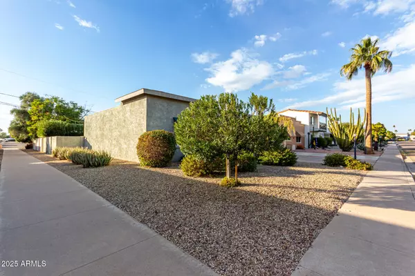 Scottsdale, AZ 85251,4702 N 78TH Street