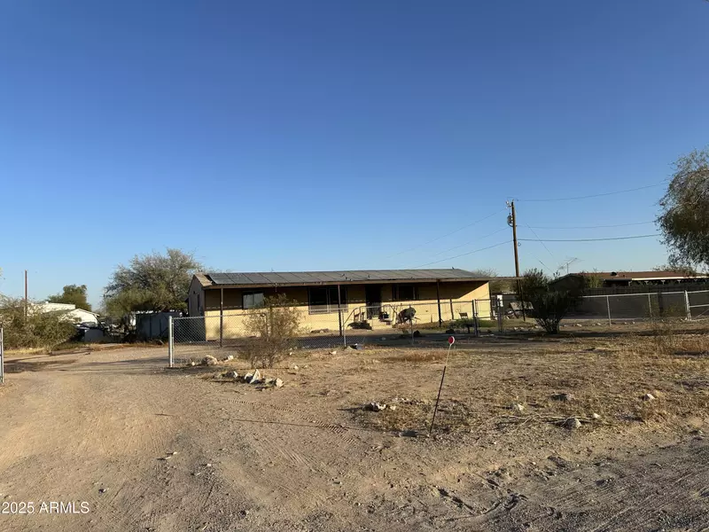 12629 S TUTHILL Road, Buckeye, AZ 85326