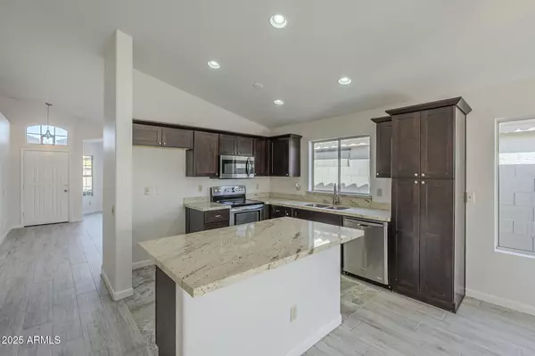 Peoria, AZ 85381,8443 W CHARTER OAK Road