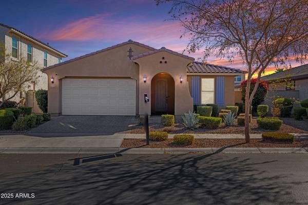 10449 E SEBRING Avenue, Mesa, AZ 85212