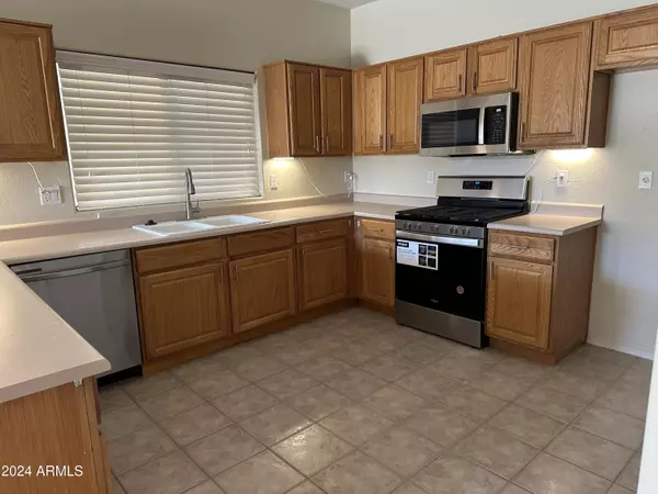 Maricopa, AZ 85139,45091 W GAVILAN Drive