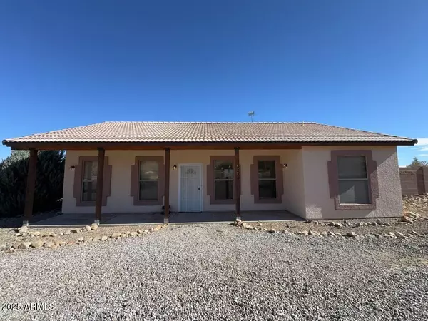 4771 E HEREFORD Road, Hereford, AZ 85615