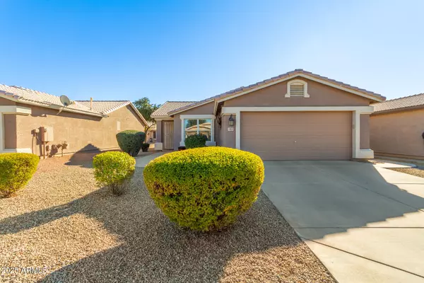 1403 E CHERRY HILLS Drive, Chandler, AZ 85249