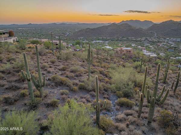 Cave Creek, AZ 85331,6212 E Carriage Drive #-