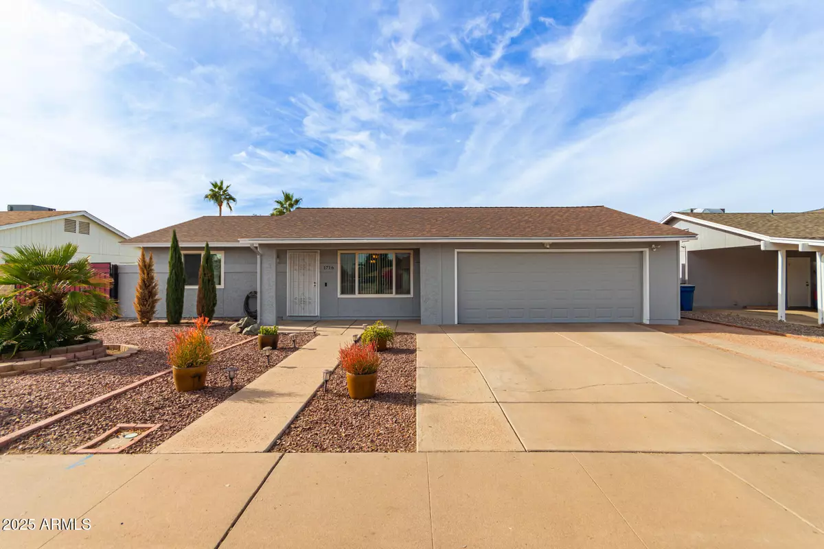 Chandler, AZ 85224,1716 N LONGMORE Street