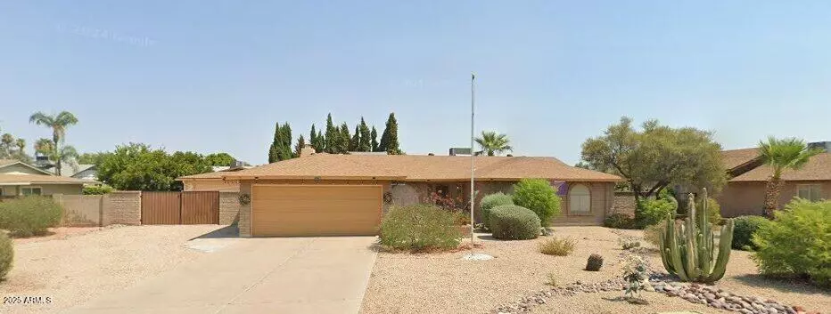 5226 W Paradise Lane, Glendale, AZ 85306