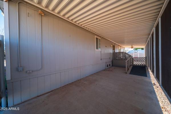 Wittmann, AZ 85361,33437 N 225TH Avenue