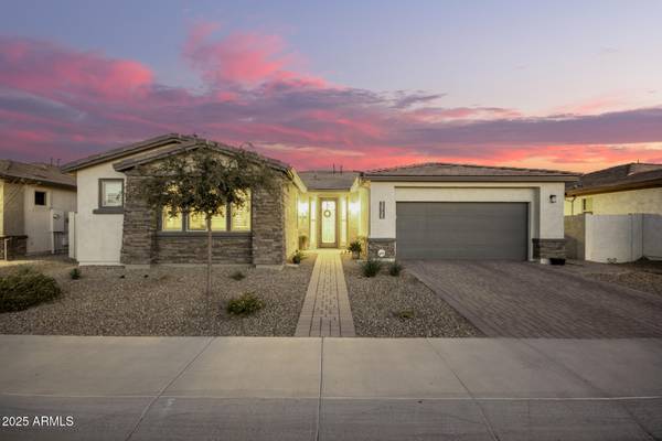 39725 N HAILEY Lane, San Tan Valley, AZ 85140