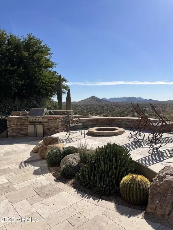 Scottsdale, AZ 85262,9697 E PRESERVE Way