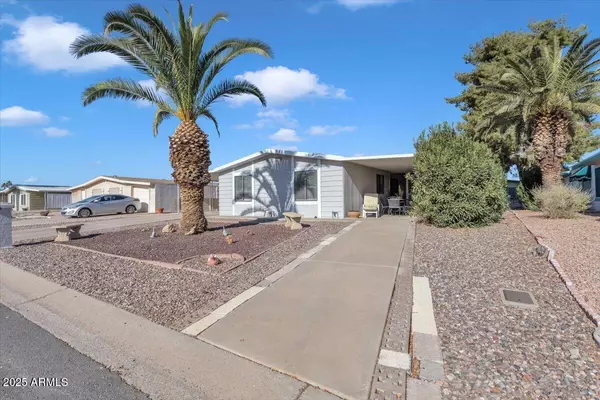 9024 E MICHIGAN Avenue, Sun Lakes, AZ 85248