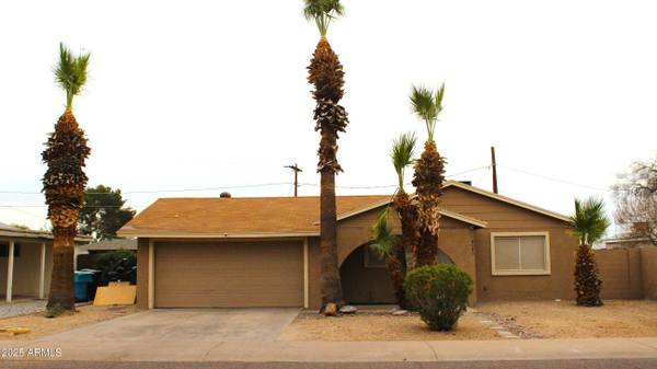 4043 W Lawrence Lane, Phoenix, AZ 85051