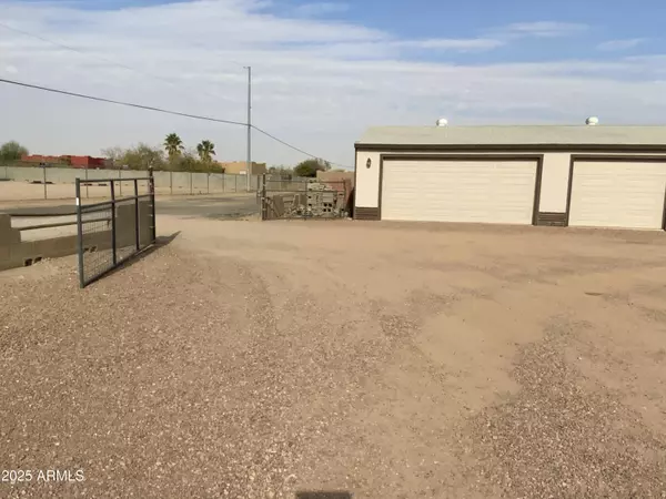 Wittmann, AZ 85361,25132 W GAMBIT Trail