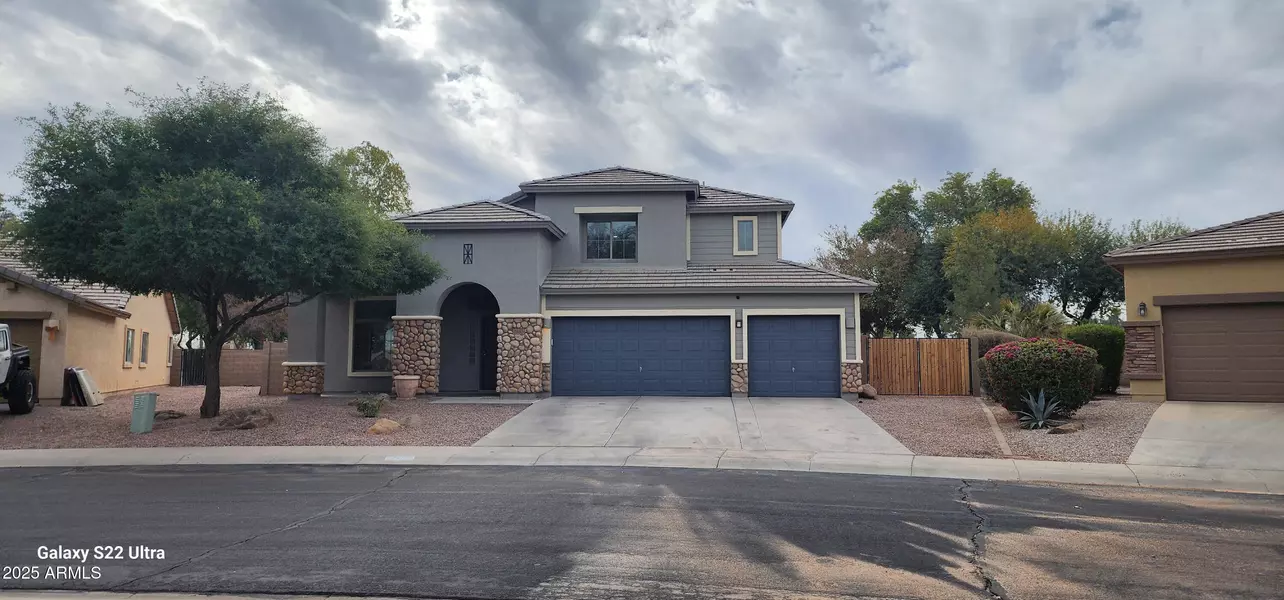 2463 W MORNING SUN Circle, San Tan Valley, AZ 85144