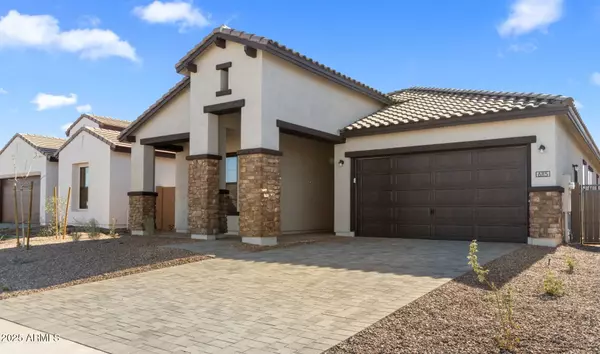 San Tan Valley, AZ 85140,685 E Greenback Drive