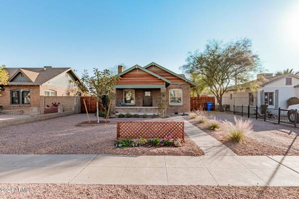 1815 N DAYTON Street, Phoenix, AZ 85006