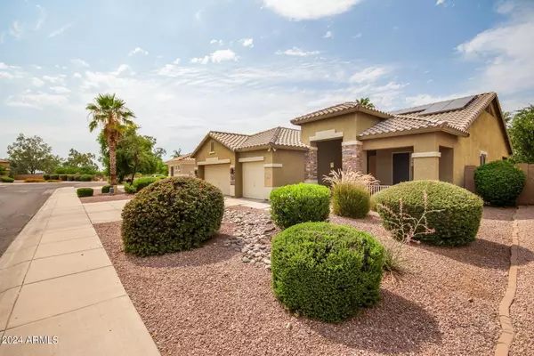 Chandler, AZ 85286,1676 E HAWKEN Place