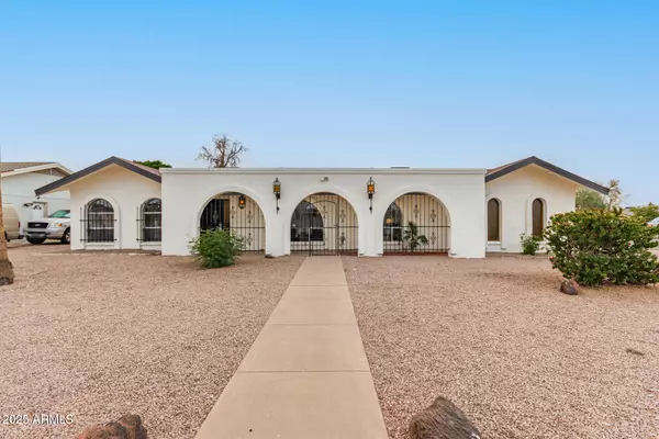 2407 E ENCANTO Street, Mesa, AZ 85213