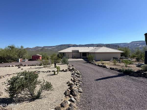 New River, AZ 85087,45239 N 16TH Street