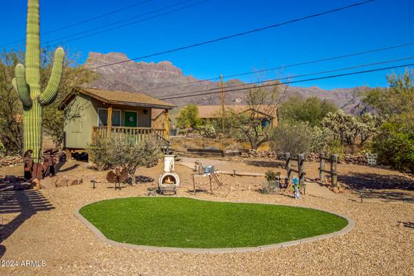 Apache Junction, AZ 85119,617 S CAMINO SAGUARO --