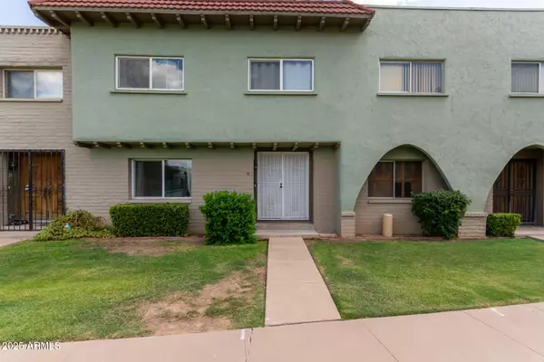 225 N STANDAGE -- #122, Mesa, AZ 85201