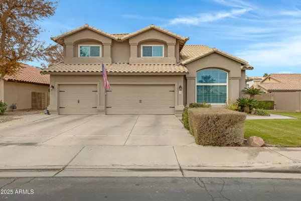 223 S DAISY Lane, Gilbert, AZ 85296