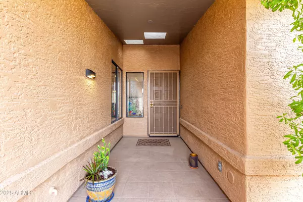 Sun Lakes, AZ 85248,9543 E PALOMINO Place