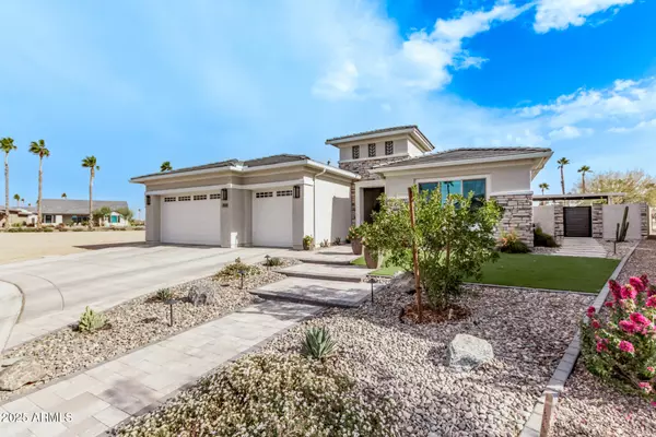 5645 N CROW Drive, Eloy, AZ 85131