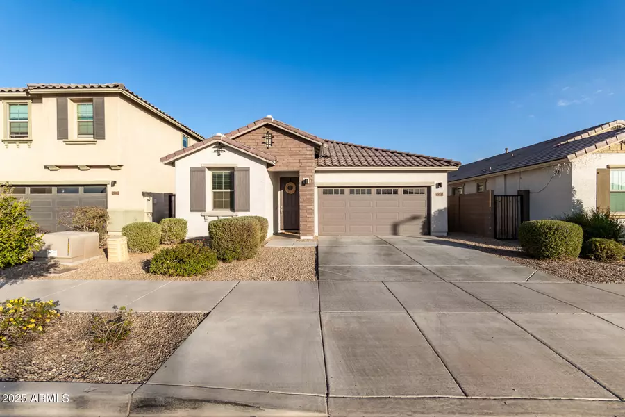 25151 N 143RD Drive, Surprise, AZ 85387