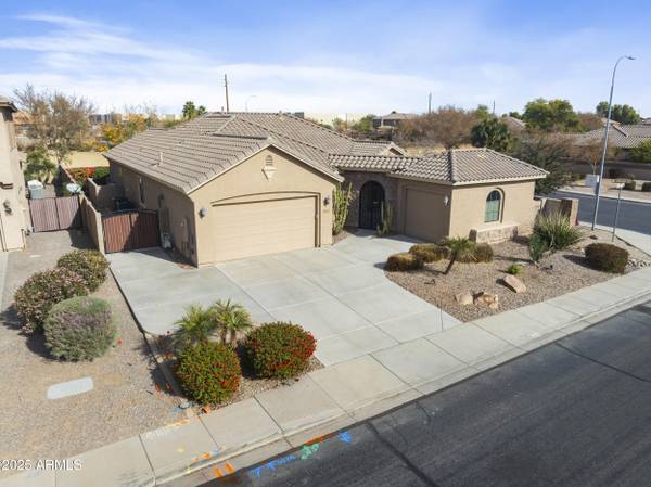 Chandler, AZ 85286,2670 E WISTERIA Drive