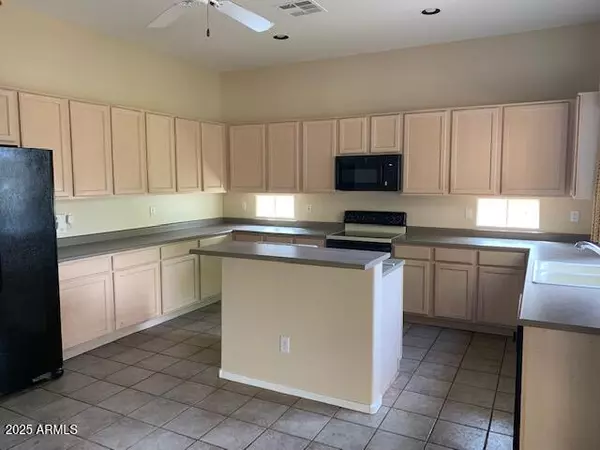 Chandler, AZ 85248,2092 W OLIVE Way