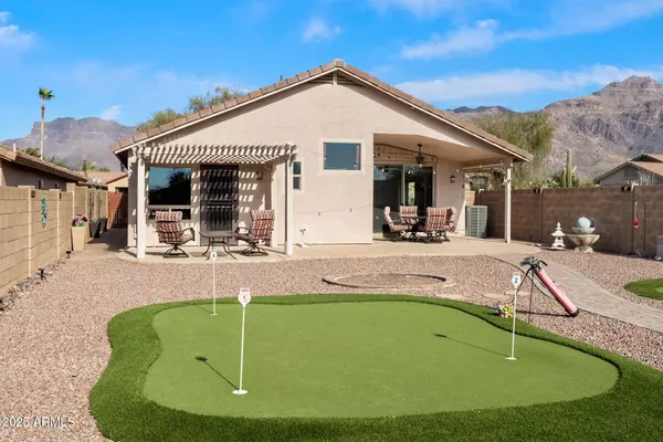 10363 E RISING SUN Place, Gold Canyon, AZ 85118