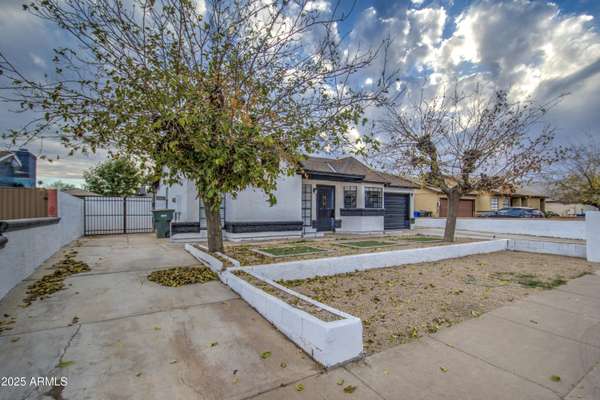 Phoenix, AZ 85043,6145 W PIERCE Street