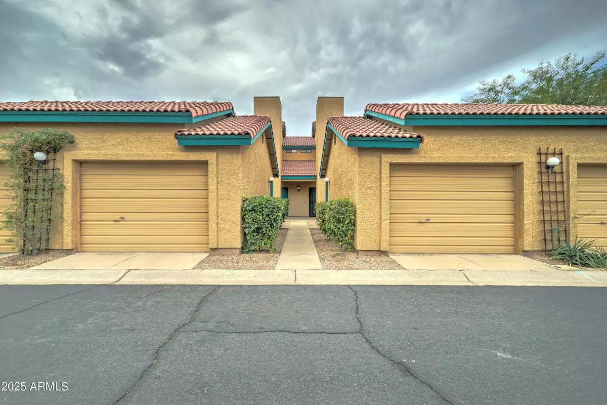 Mesa, AZ 85201,225 W 1ST Street #118