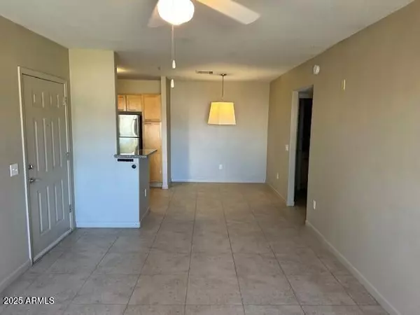 Gilbert, AZ 85233,1295 N ASH Street #423