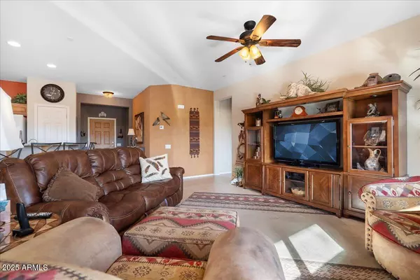 Gold Canyon, AZ 85118,9945 E PROSPECTOR Drive