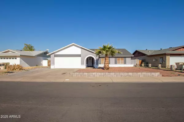 7210 W PASADENA Avenue, Glendale, AZ 85303