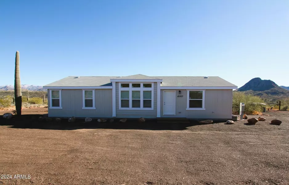 47827 N 40TH Avenue, New River, AZ 85087