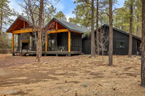 Lakeside, AZ 85929,820 W APACHE Lane